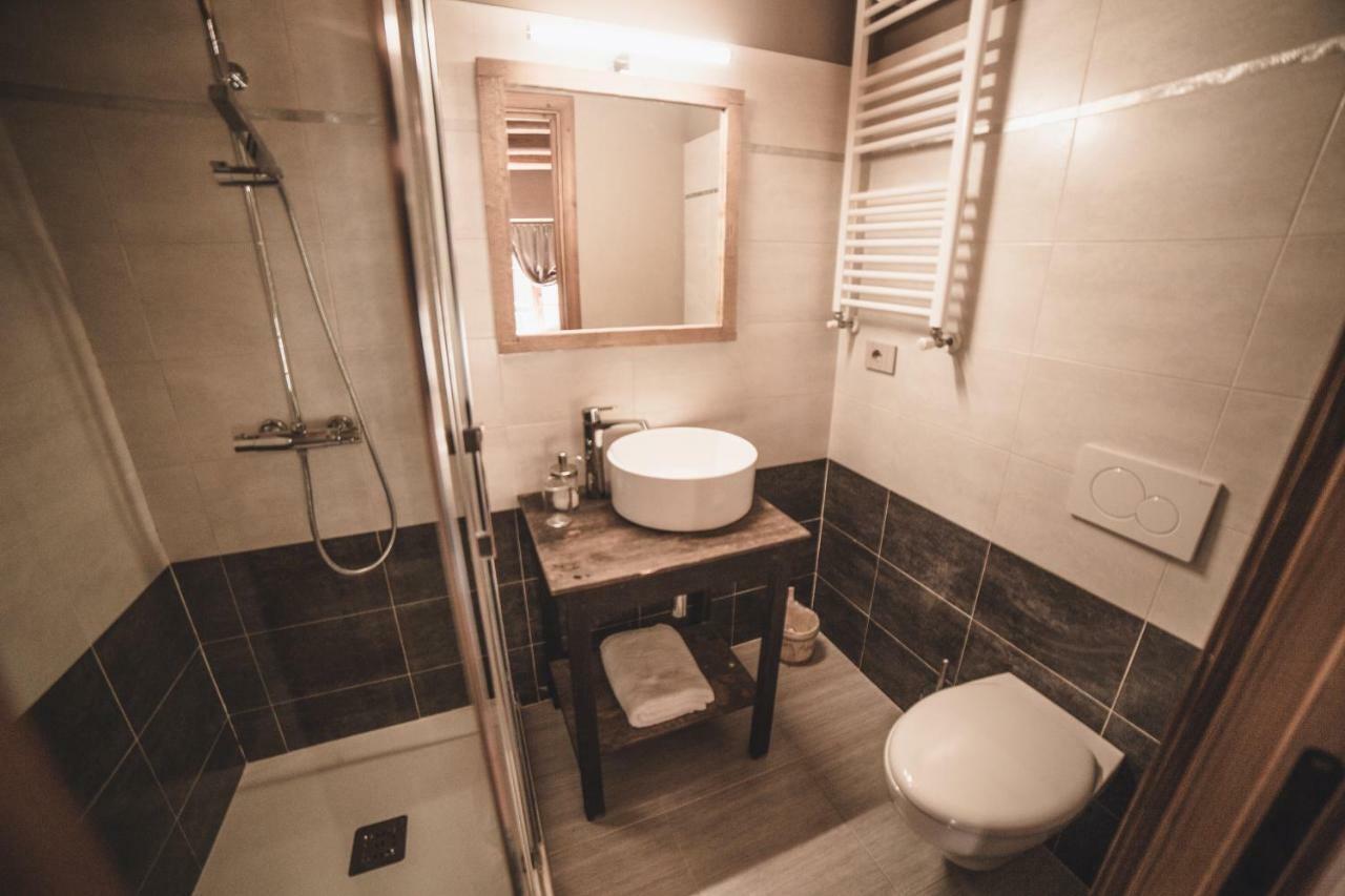 Ca' Mea Room, Wellness & Food *
